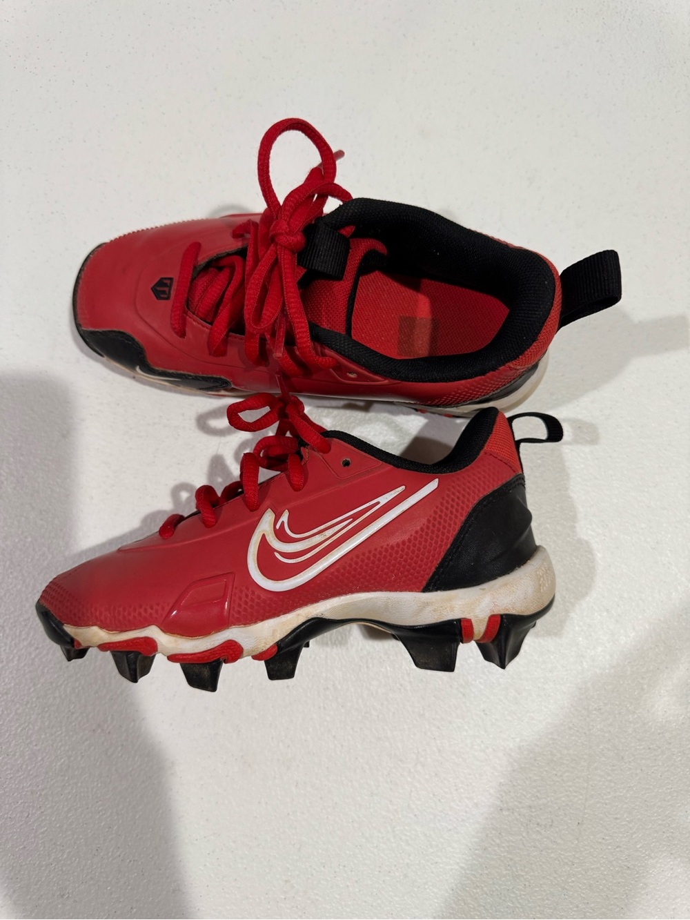 Nike Red and Black Kids Baseball Cleats